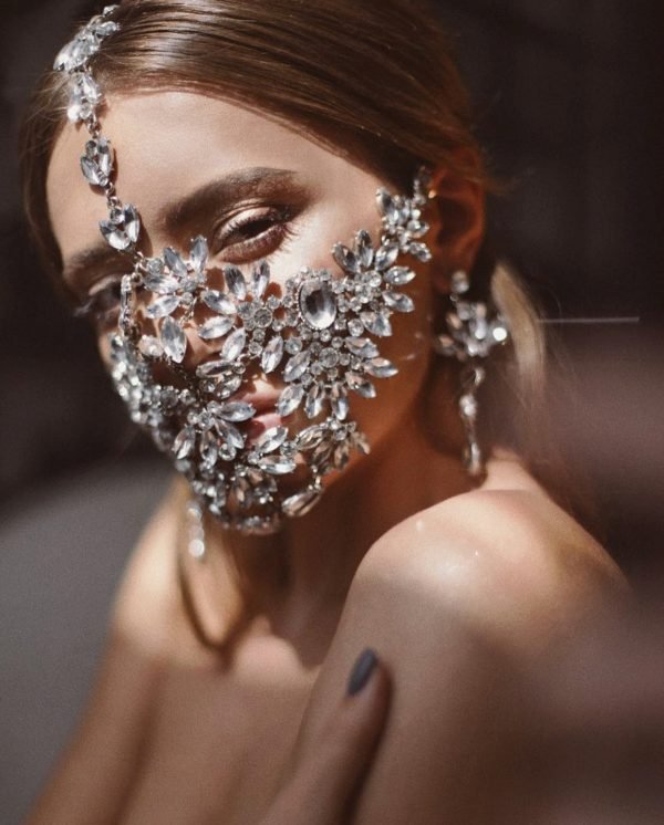 Crystal Face Mask Alice, Face Accessory – GetMan Jewelry
